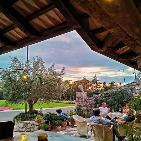 Gran Osteria Tre Noci Hotell Sistiana Eksteriør bilde