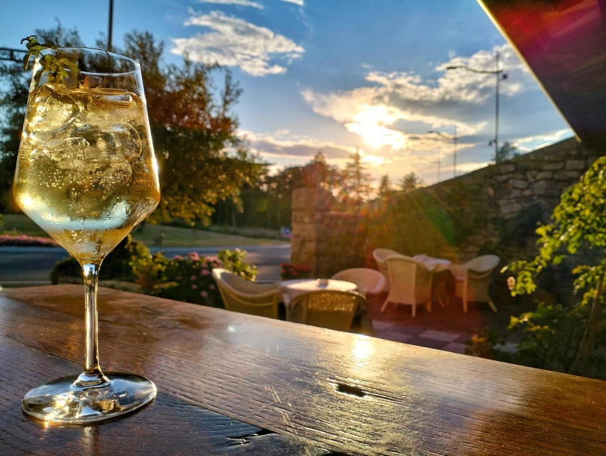 Gran Osteria Tre Noci Hotell Sistiana Eksteriør bilde
