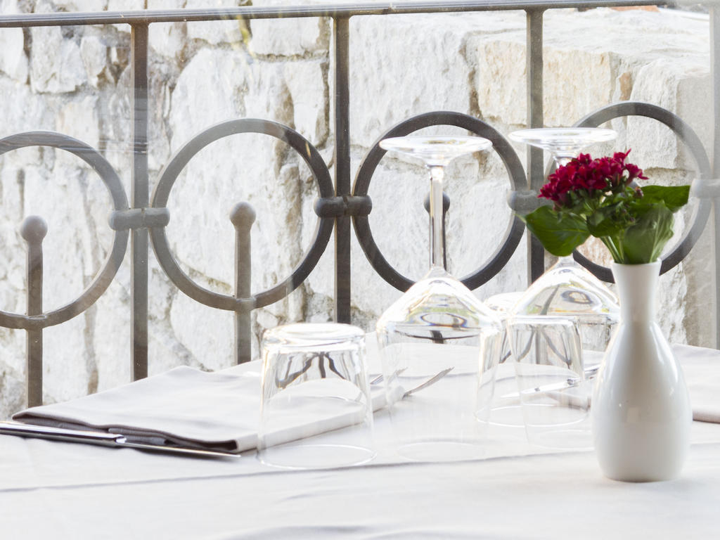 Gran Osteria Tre Noci Hotell Sistiana Eksteriør bilde